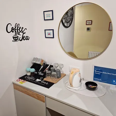 Business Center Apartment *